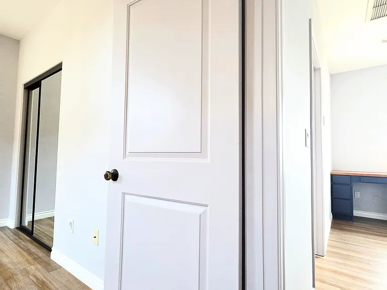 13438 Roselle Ave — Photo 50
