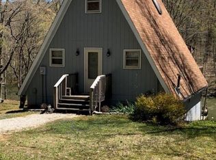 7458 Locust Lake West Dr, Spencer, IN 47460