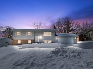 214 13th St, Hudson, WI 54016