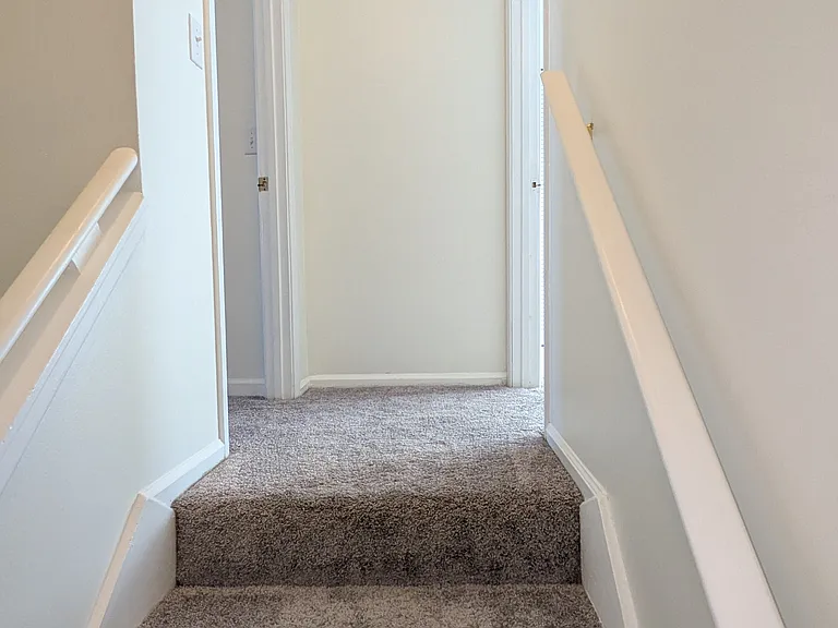 510 Basswood Ave #4 — Photo 13