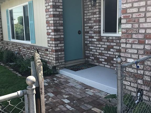 2nd image of 409 5th St