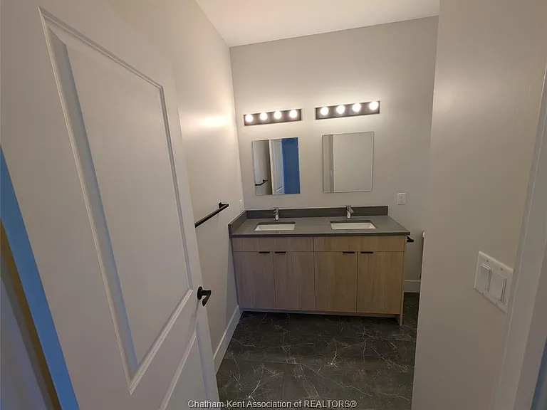 24254 Winter Line Rd #4A — Photo 7