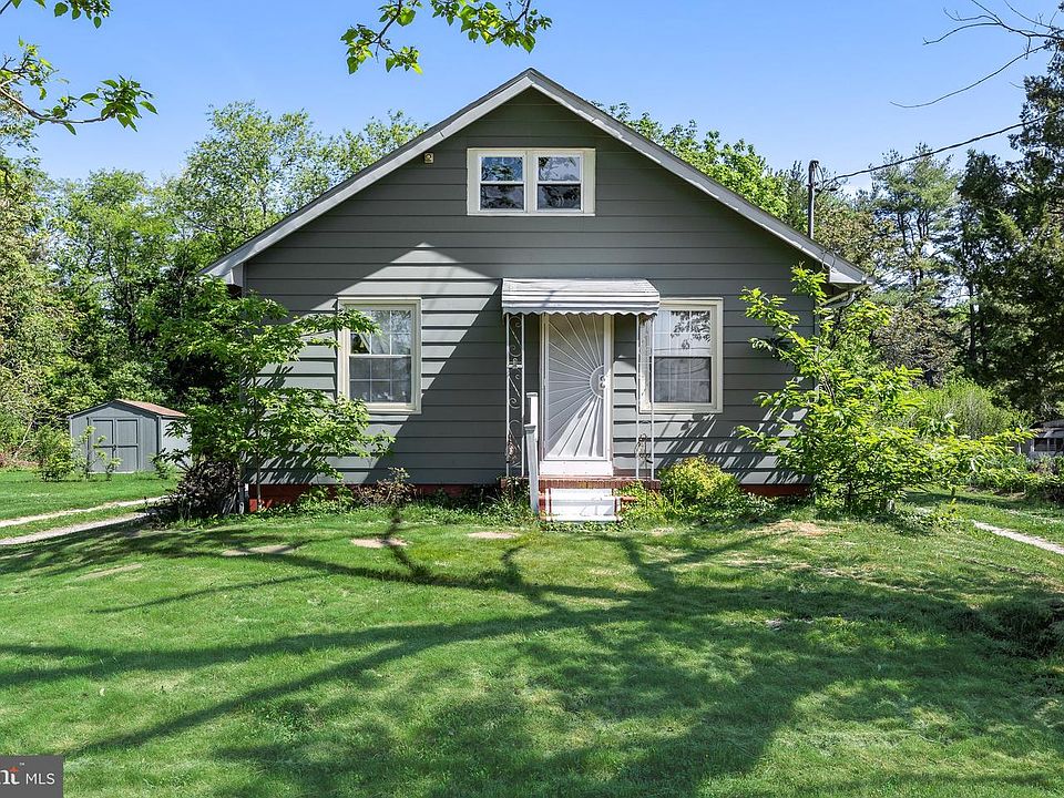 1st image of 2848 Menantico Rd
