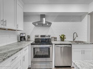 4 Berkshire Ct, Red Bank, NJ 07701