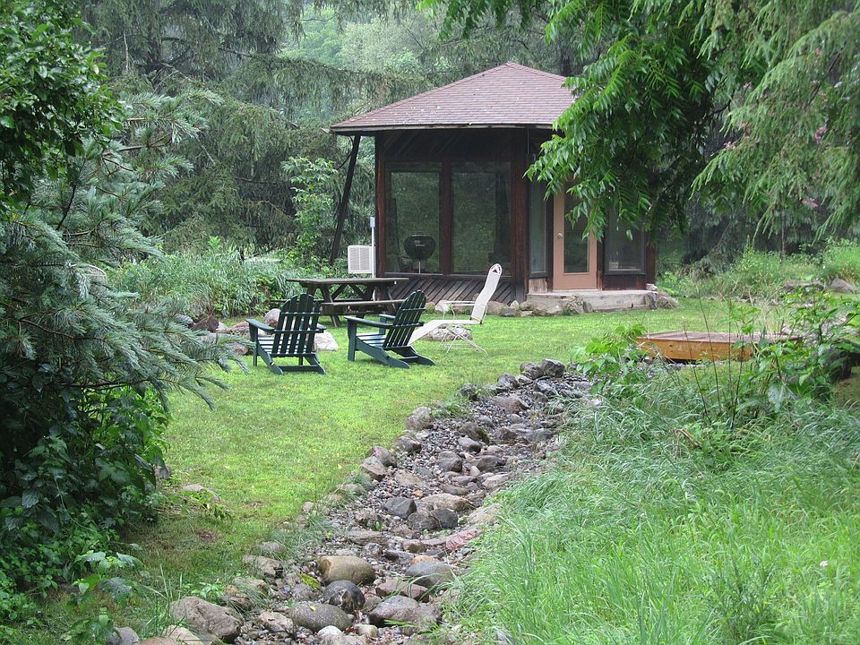 1st image of 1520 Cranberry Pond Trl