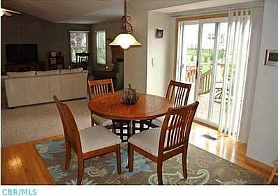 4th image of 135 Glen Crossing Dr