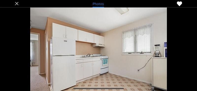 2nd image of 126 Springtime Ln W #2