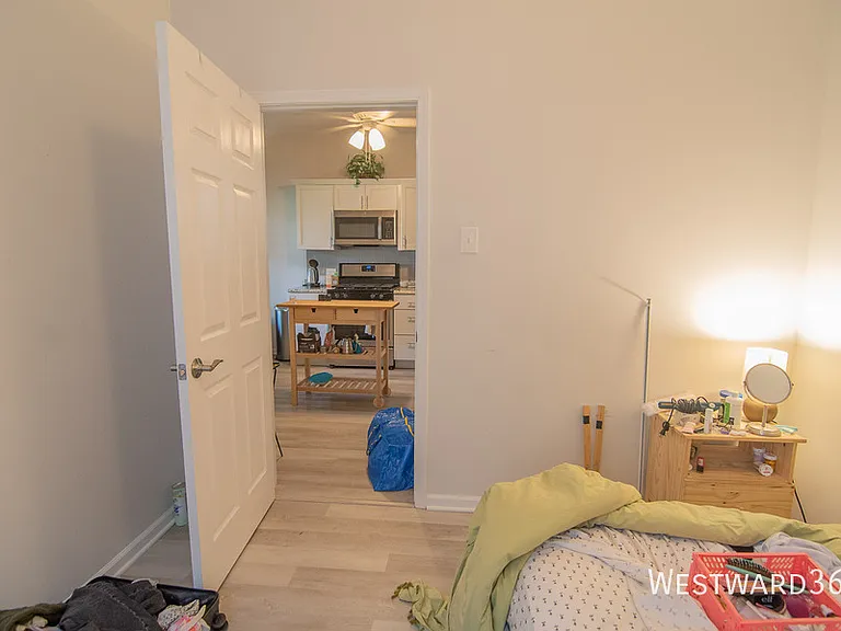 4018 W Oakdale Ave #2 — Photo 11