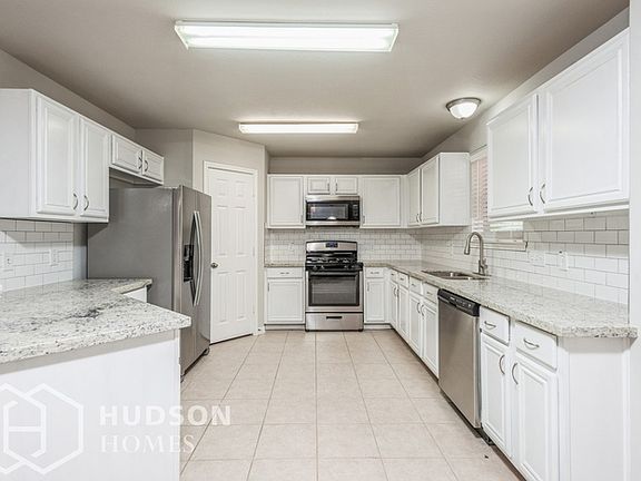 5th image of 3102 Myrtle Ranch Dr