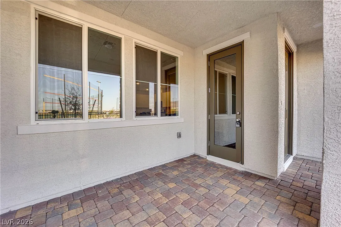 3 bed, 2.5 bath, 1544 sqft, $2,350 — Photo 4