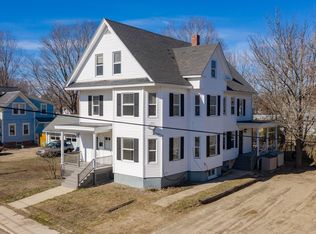 3 Grove St, Springvale, ME 04083