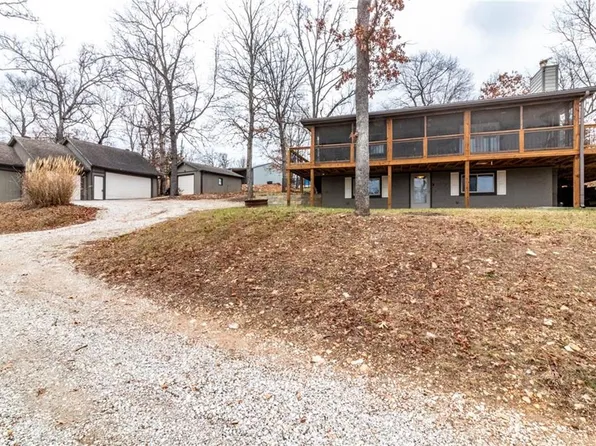 10073 Otter Rd, Clinton, MO 64735