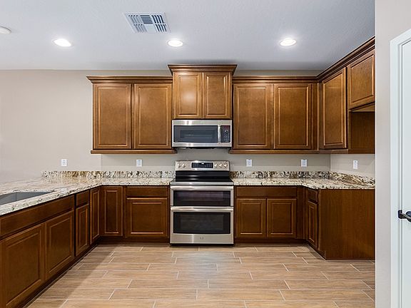 5th image of 16787 W Jenan Dr