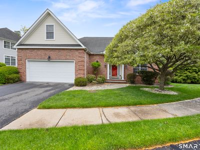 13 Stonegate Circle, Cheshire, CT, 06410
