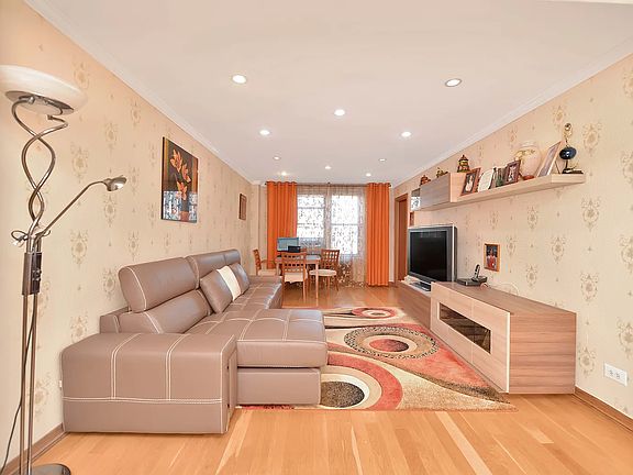 2nd image of 2400 E 3rd St APT 214