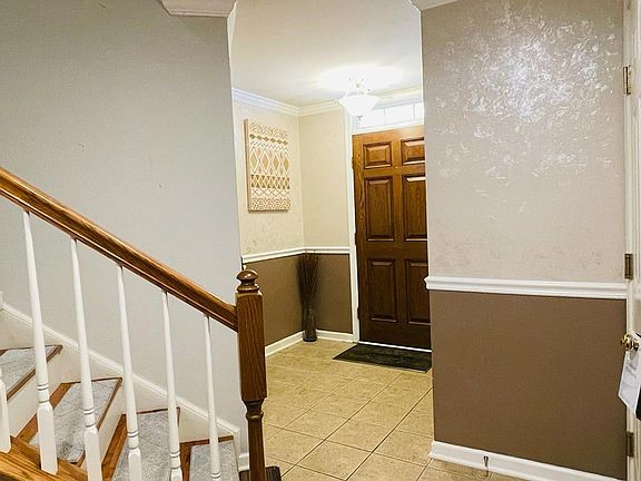 2nd image of 128 Lullwater Way