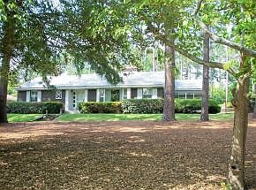1st image of 1108 Holiday Drive
