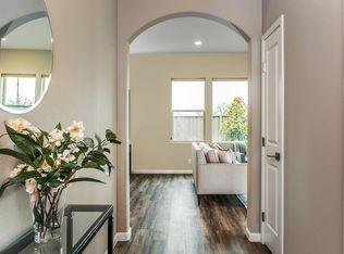 2028 Shelbourne Way, Santa Rosa, CA 95403