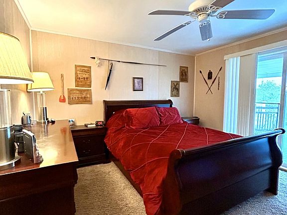 17th image of 1038 Newton Ln