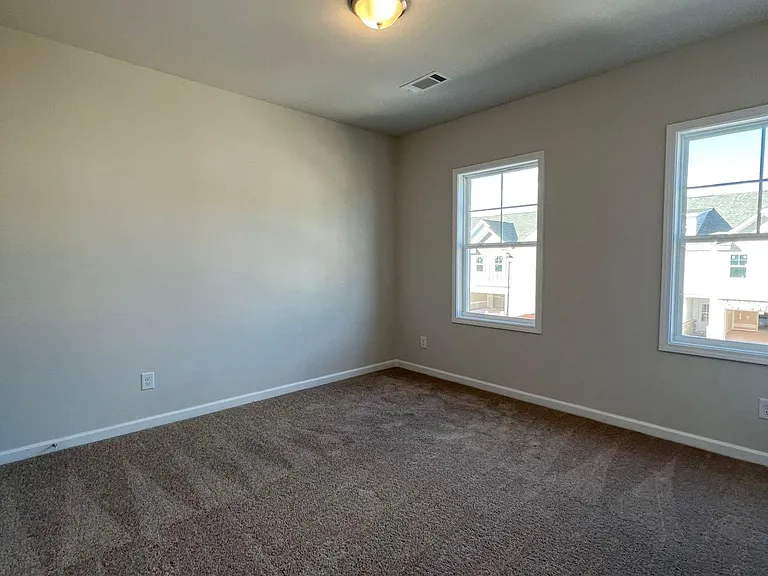 5224 Fox Den Rd — Photo 17
