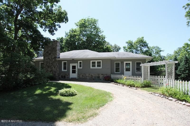 1st image of 9480 Q Ave
