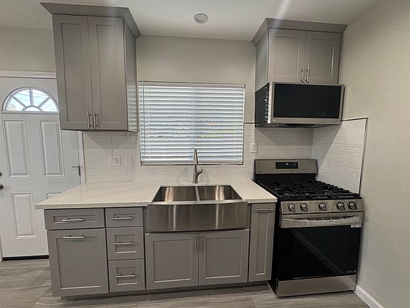 3rd image of 11645 Pope Ave #2