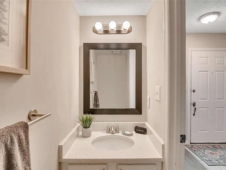 4543 Coopers Creek Pl SE — Photo 12