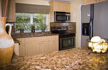 4th image of 264 Palmetto Dr
