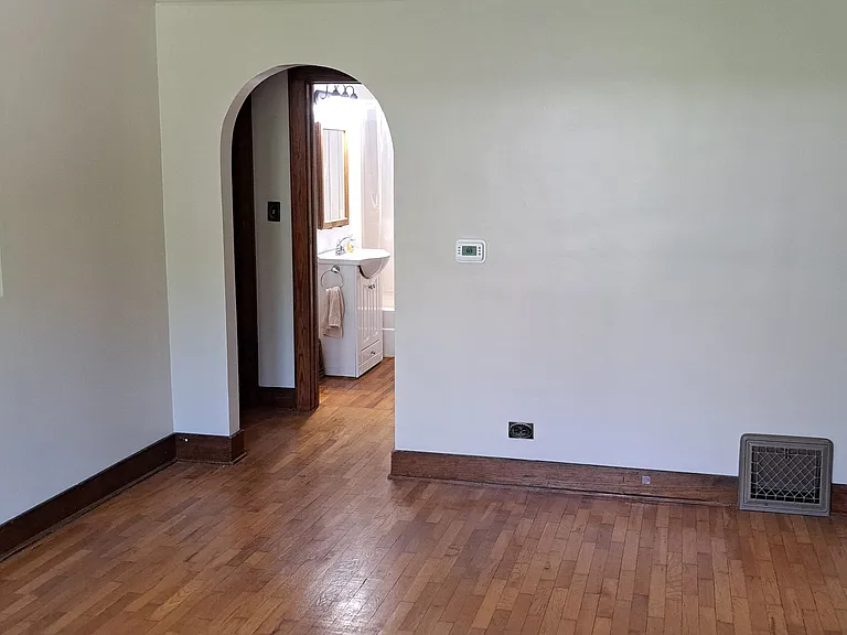 1505 Smith St — Photo 8