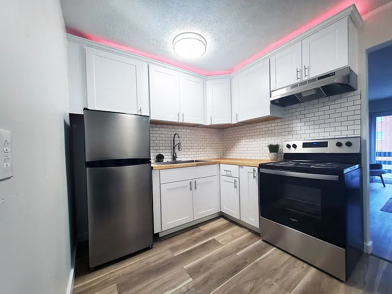 Newly Renovated 1 & 2 Bedroom Apartments in Canton, OH — Photo 9