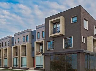 1462 Van Dyke St #8020, Detroit, MI 48214