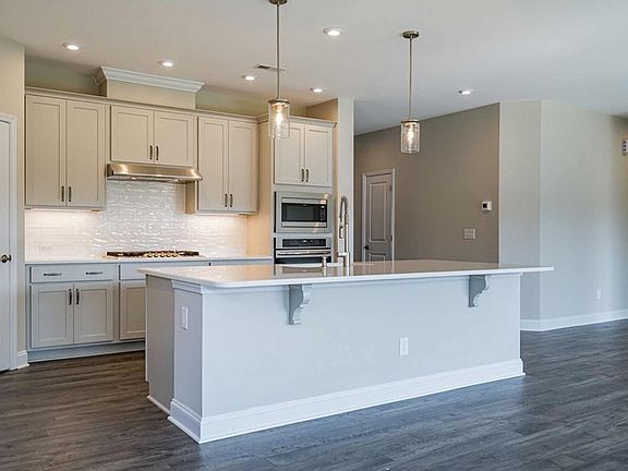 The Darien - Kitchen