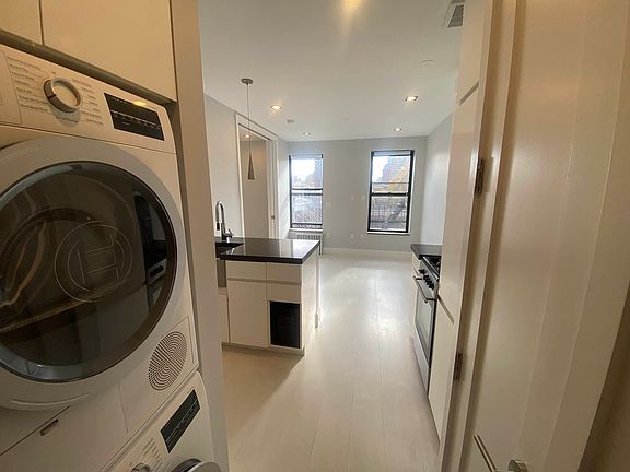 5th image of 195 Stanton St APT 2E2