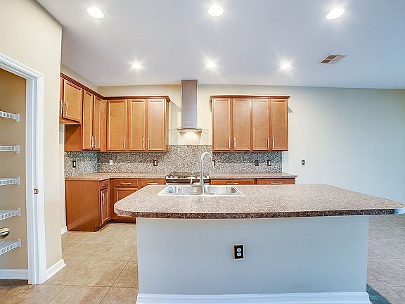 2nd image of 2756 River Landing Dr