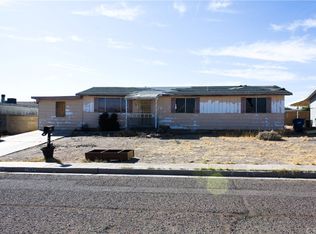 2033 Desoto St, Needles, CA 92363