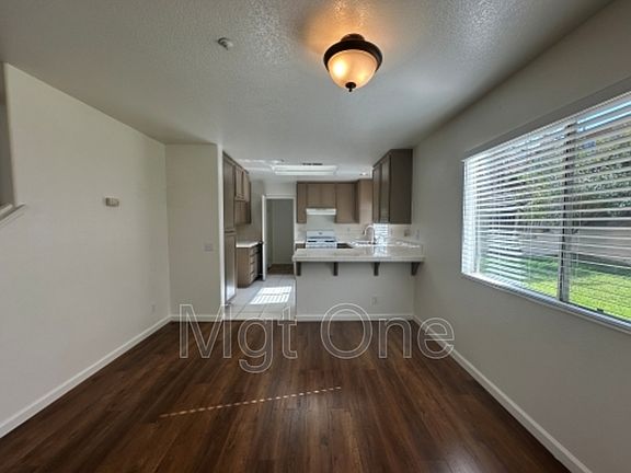 4th image of 6001 Kendrick Dr