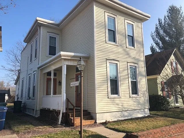409 S 4th St photo 1