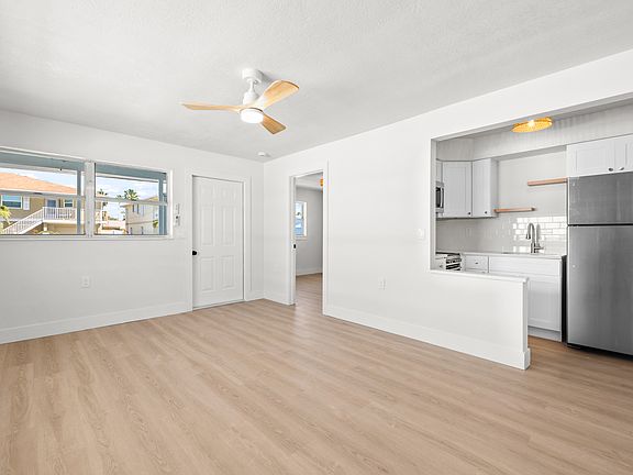 5th image of 13388 1st St E APT A