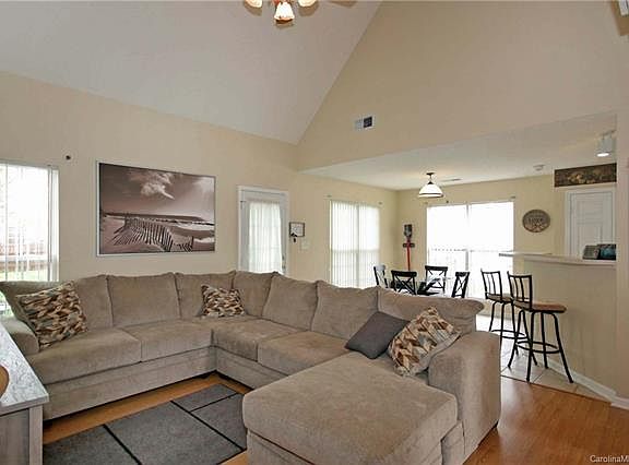 4th image of 4953 Hathwyck Ct NW