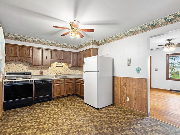 4th image of 1739 W 21st St