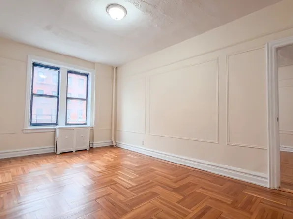 5501 15th Avenue image 4 of 6