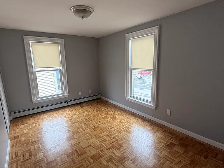 183 Center St — Photo 11