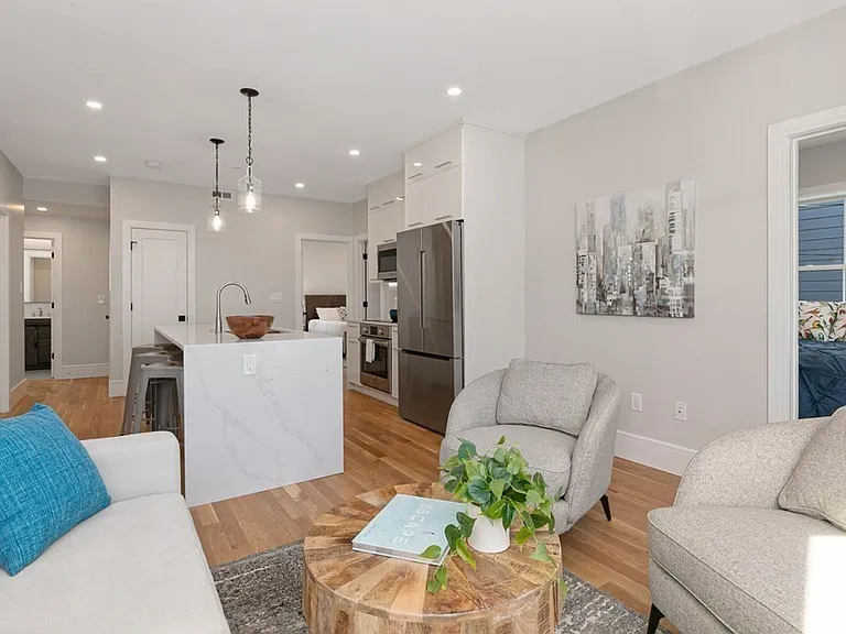 23 Berkshire St #2 — Photo 15