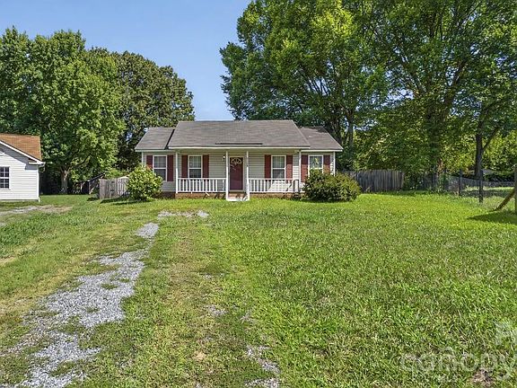 2nd image of 6224 Cottageville Ln