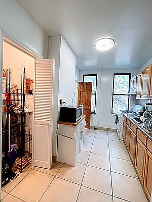 4th image of 32-36 48th St #2R