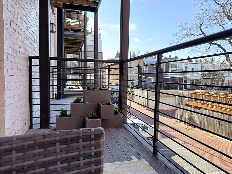 1814 N Capitol St NW #104 — Photo 21
