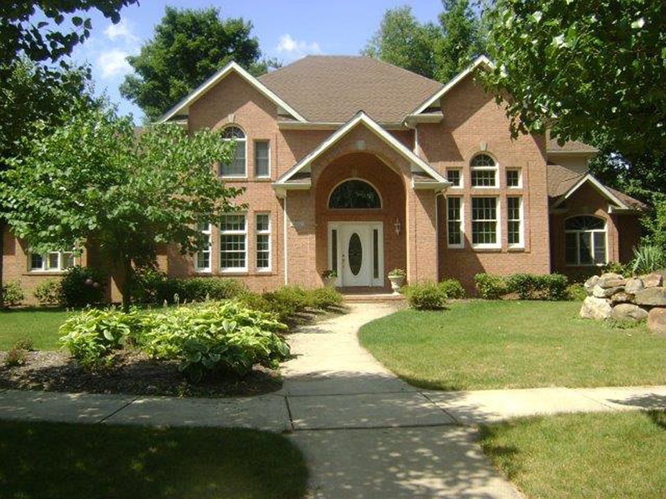 1st image of 5912 Beacon Hill Ln