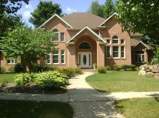 5912 Beacon Hill Ln, Erie, PA