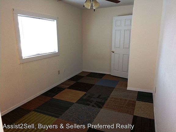 3rd image of 1118 Hawaii Ave APT B