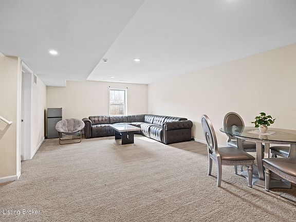 4th image of 3402 Westhill Cir